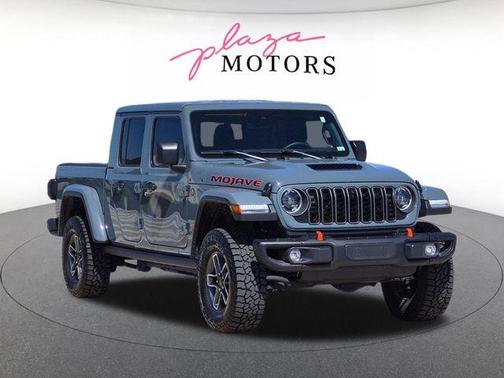 Anvil Clearcoat 2025 Jeep Gladiator Mojave
