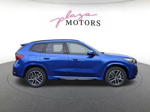 Portimao Blue Metallic 2026 BMW X1 xDrive28i