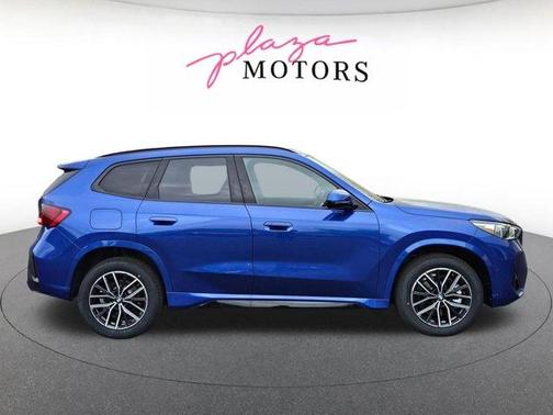 Portimao Blue Metallic 2026 BMW X1 xDrive28i