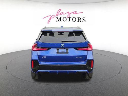 Portimao Blue Metallic 2026 BMW X1 xDrive28i