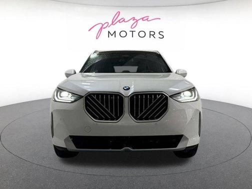 Mineral White Metallic 2026 BMW X3 30 xDrive