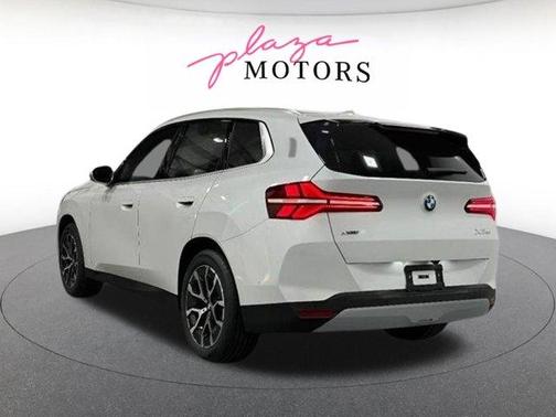 Mineral White Metallic 2026 BMW X3 30 xDrive