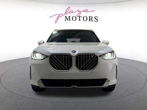 Mineral White Metallic 2026 BMW X3 30 xDrive