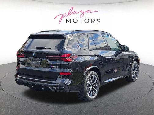 Black Sapphire Metallic 2026 BMW X5 M60i