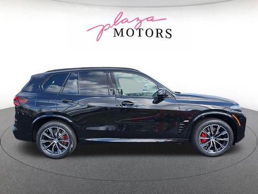 Black Sapphire Metallic 2026 BMW X5 M60i