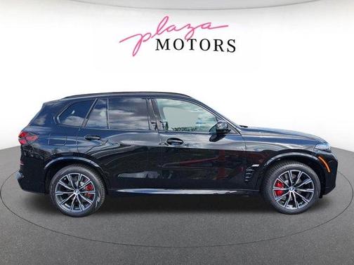 Black Sapphire Metallic 2026 BMW X5 M60i