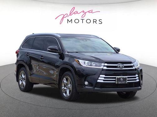 Midnight Black Metallic 2018 Toyota Highlander Limited Platinum