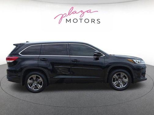 Midnight Black Metallic 2018 Toyota Highlander Limited Platinum