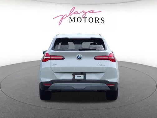 Mineral White Metallic 2026 BMW X3 30 xDrive