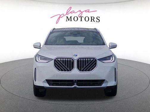 Mineral White Metallic 2026 BMW X3 30 xDrive