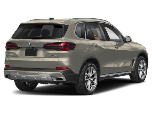 Manhattan Green Metallic 2026 BMW X5 xDrive40i