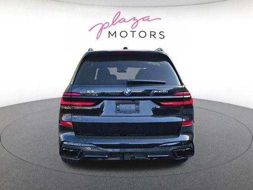 Black Sapphire Metallic 2026 BMW X7 M60i