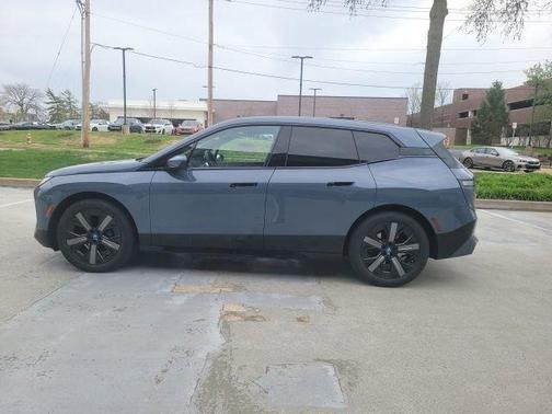 2024 BMW iX xDrive50