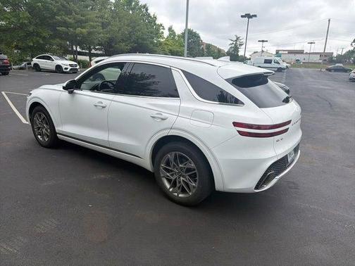 Vik Black 2022 Genesis GV70 2.5T