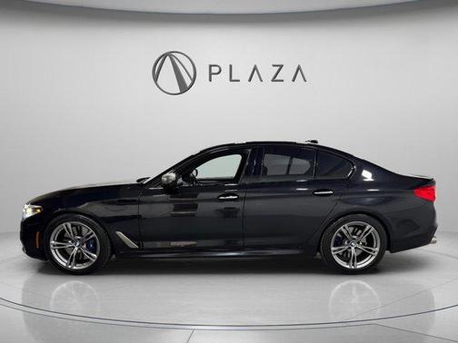 Black Sapphire Metallic 2018 BMW M550 i xDrive