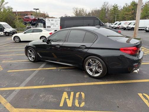 Black Sapphire Metallic 2018 BMW M550 i xDrive