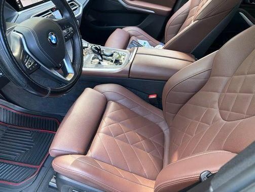 Black Sapphire Metallic 2023 BMW X5 xDrive40i