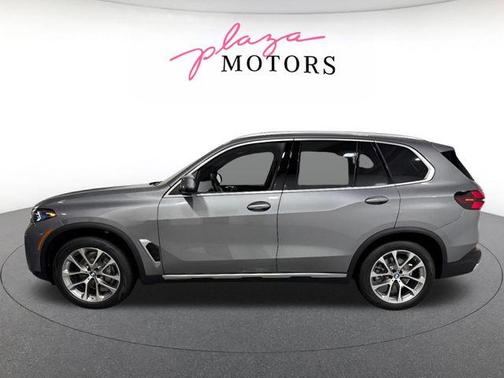 Gray Metallic 2026 BMW X5 xDrive40i