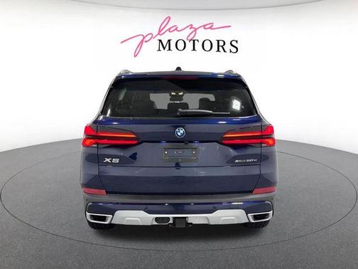 Tanzanite Blue II Metallic 2026 BMW X5 PHEV xDrive50e