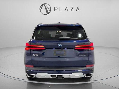 Tanzanite Blue II Metallic 2026 BMW X5 PHEV xDrive50e