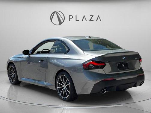 2025 BMW 230 i xDrive