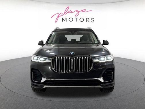Dark Graphite Metallic 2022 BMW X7 xDrive40i