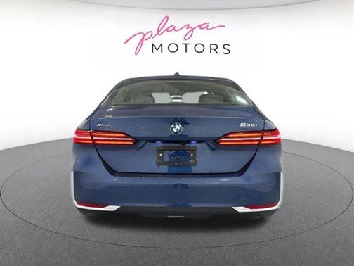 Phytonic Blue Metallic 2026 BMW 530 i xDrive