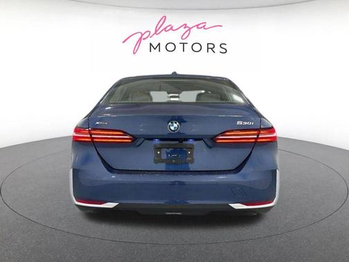 Phytonic Blue Metallic 2026 BMW 530 i xDrive
