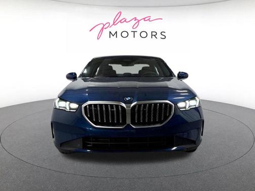 Phytonic Blue Metallic 2026 BMW 530 i xDrive