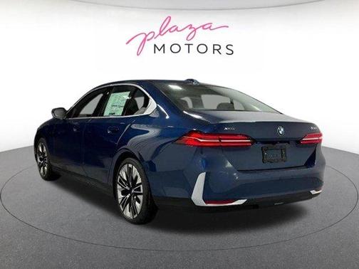 Phytonic Blue Metallic 2026 BMW 530 i xDrive