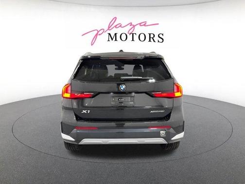 Black Sapphire Metallic 2026 BMW X1 xDrive28i