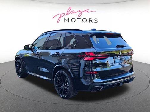 Black Sapphire Metallic 2026 BMW X5 M60i