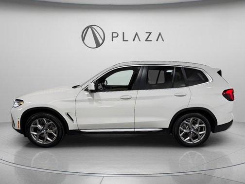 Alpine White 2024 BMW X3 xDrive30i