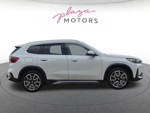 Alpine White 2026 BMW X1 xDrive28i