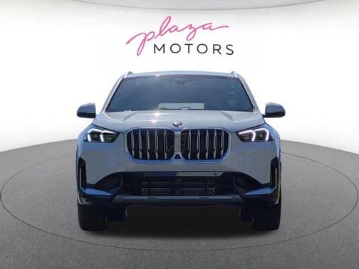 Mineral White Metallic 2026 BMW X1 xDrive28i