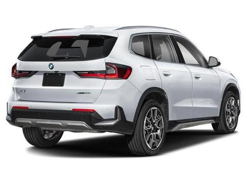 Mineral White Metallic 2026 BMW X1 xDrive28i