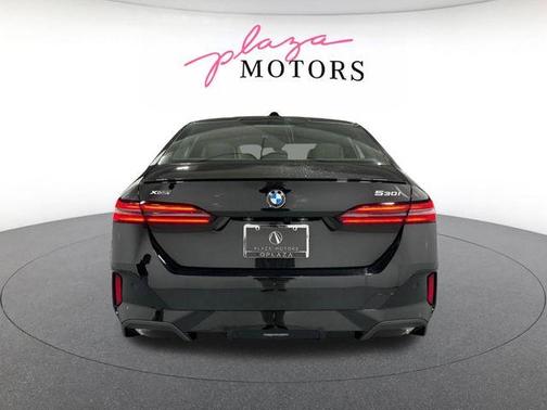 Black Sapphire Metallic 2026 BMW 530 i xDrive