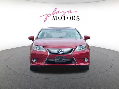 2015 Lexus ES 300h Base