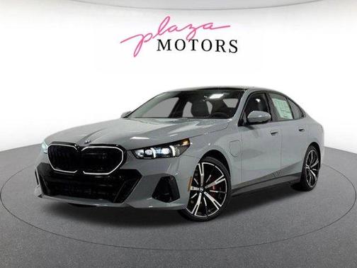 Gray Metallic 2026 BMW 550e xDrive