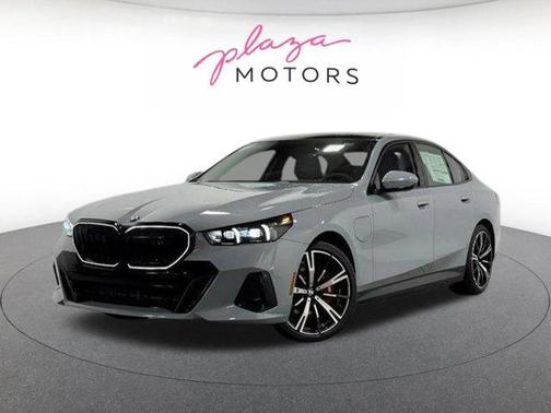 Gray Metallic 2026 BMW 550e xDrive