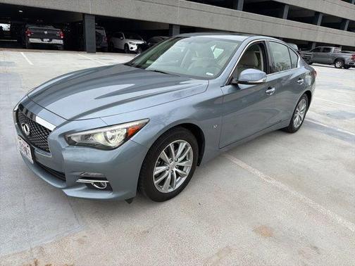 2015 INFINITI Q50 Premium