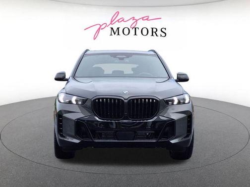 Gray Metallic 2026 BMW X5 xDrive40i
