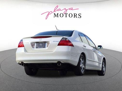 Premium White Pearl 2006 Honda Accord Hybrid