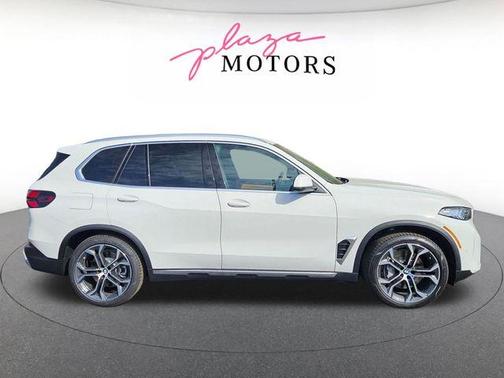 Alpine White 2026 BMW X5 PHEV xDrive50e