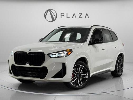 Alpine White 2024 BMW X1 xDrive28i