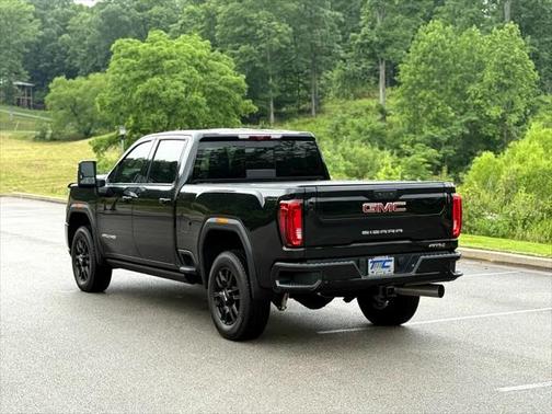 2022 GMC Sierra 2500 AT4