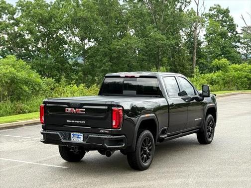 2022 GMC Sierra 2500 AT4