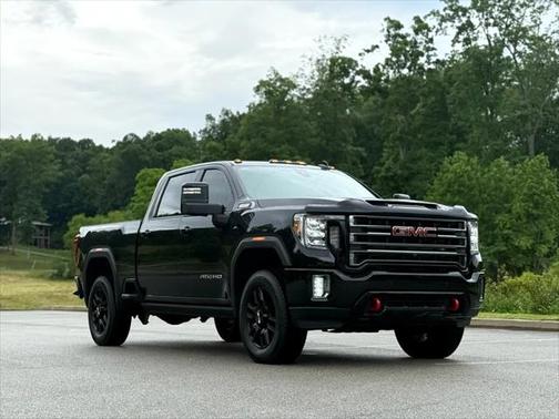2022 GMC Sierra 2500 AT4