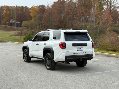 2025 Toyota 4Runner SR5