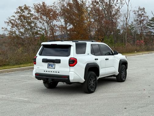 2025 Toyota 4Runner SR5